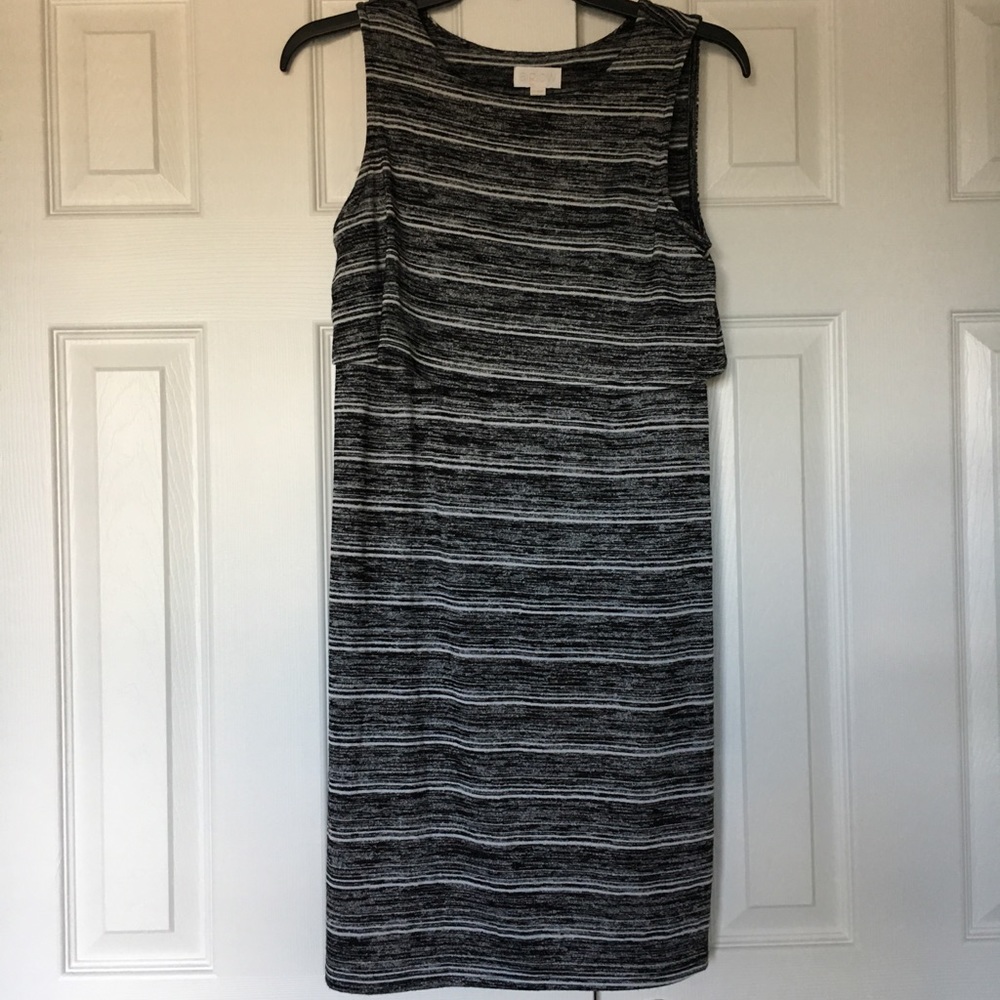Black and Grey Knit Nursing Dress